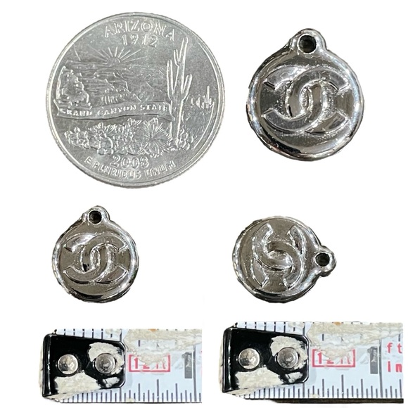 Authentic CHANEL Zipper Pull Silver CC Logo Vintage - Picture 6 of 11